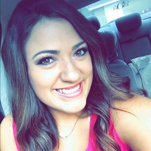 Meet your Posher, Breanna
